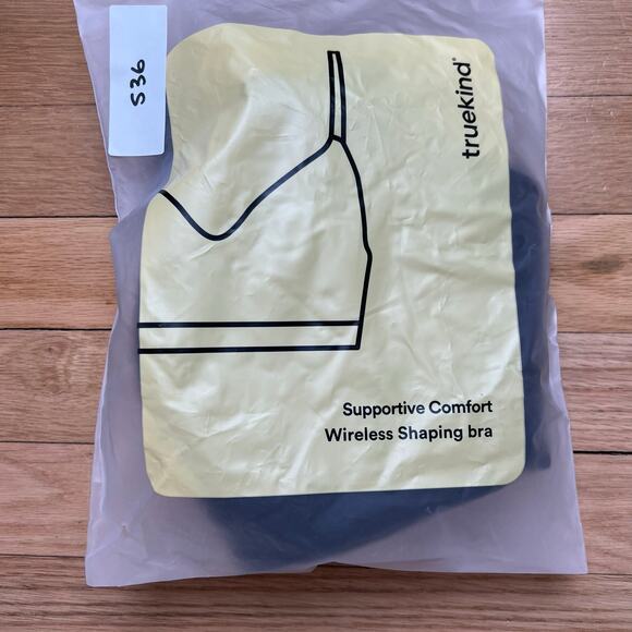 NEW TrueKind Women's L Supportive Comfort Wireless Shaping Bra Black T Shirt - Picture 10 of 10